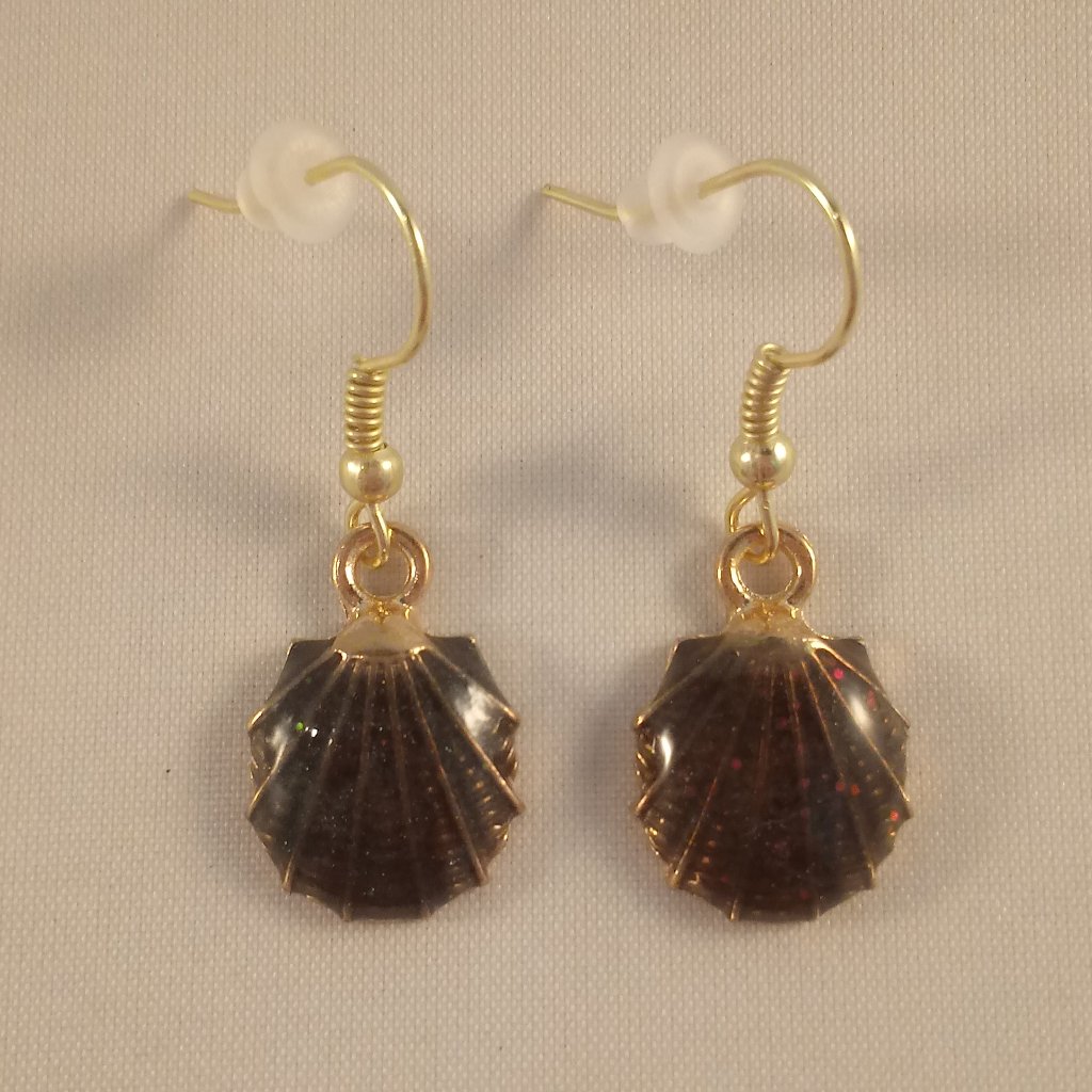 Gold Mystic Sea Shell Earrings Hypoallergenic Hks 22$
